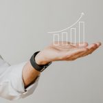 Daftar 6 Investasi yang Aman Menurut OJK, Cocok untuk Pemula! - Tuwaga