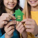 10 Cara Kreatif Menghasilkan Uang dari Investasi Properti Buat Anak Muda - Tuwaga