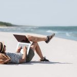 13 Kerja Freelance di Rumah dan Gajinya, Bikin Dompet Makin Tebel! - Tuwaga