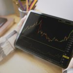 Apa Itu Trading? Ini Panduan Trading untuk Pemula 2025 yang Gak Bikin Pusing! - Tuwaga