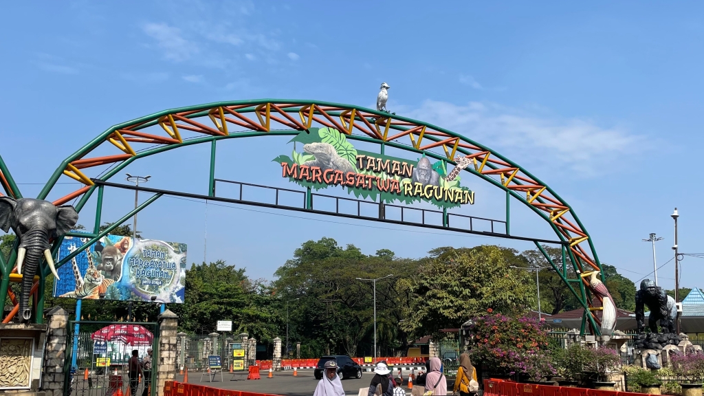 biaya masuk ragunan