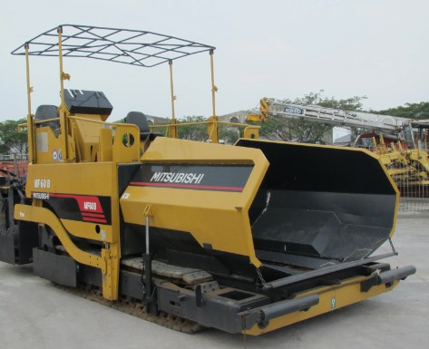 Asphalt Finisher (sumber: RAS Kontraktor)