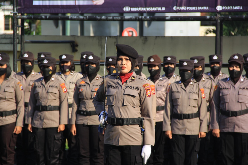 Polisi wanita