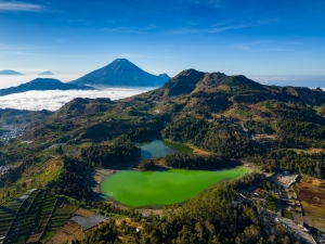 itinerary dieng 3 hari 2 malam​