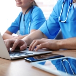 Gaji Perawat di Jepang: Emang Segede Apa, Sih? - Tuwaga