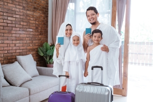biaya umroh 2 sampai 5 orang tuwaga