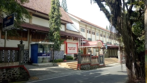 biaya masuk SMA Van Lith Muntilan tuwaga