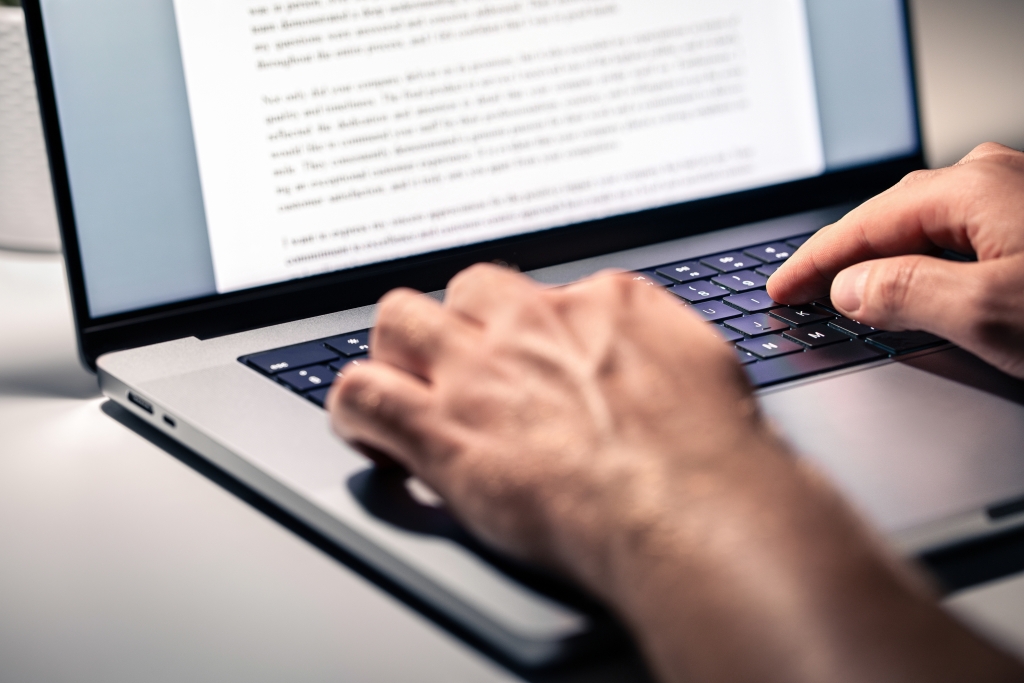 cara menghasilkan uang dari blog writer tuwaga