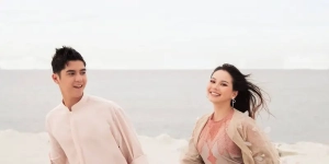 souvenir bridesmaid alyssa al tuwaga