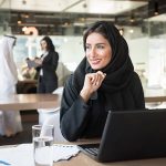 UMR Arab Saudi 2025: Gaji Minimum Berapa, dan Berlaku untuk Siapa Aja? - Tuwaga