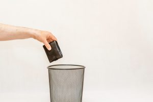 aplikasi daur ulang sampah jadi duit tuwaga