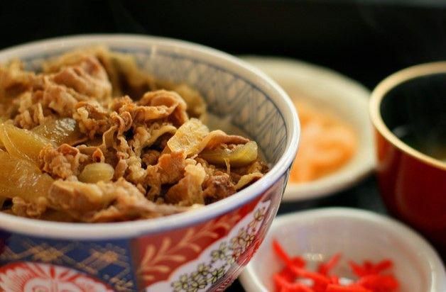 beef bowl yoshinoya tuwaga