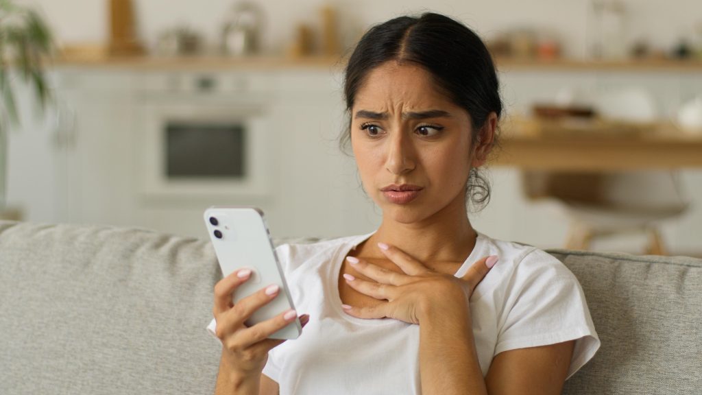 cara agar pinjol tidak bisa akses kontak hp