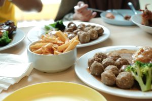 Promo Makanan IKEA Juli 2025: Beli 1 Gratis 1 Fish & Chips Setiap Rabu! - Tuwaga