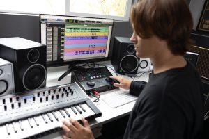 aplikasi jual lagu dapat uang tuwaga