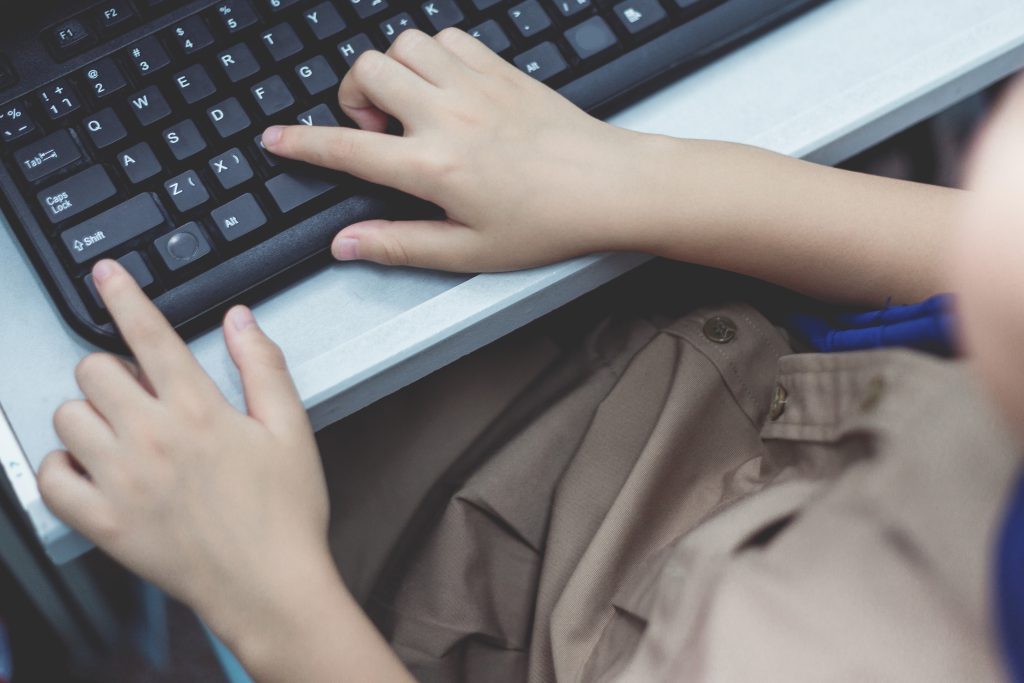 cara cek plagiarisme gratis tuwaga