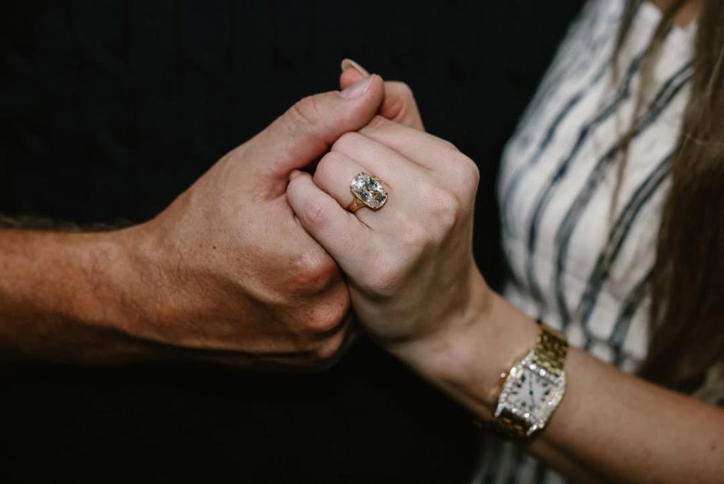 cincin tunangan taylor swift tuwaga