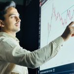 Bocoran Saham Paling Cuan di Akhir Tahun 2025, Apa Aja? - Tuwaga