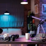 10 Alat Podcast Terbaik untuk Pemula dan Profesional di 2025 - Tuwaga