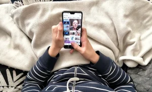 cara mendapatkan uang dari tiktok dengan menonton video