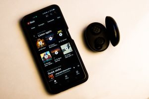 spotify vs youtube music premium