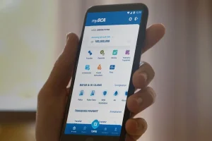 beda bca mobile mybca tuwaga