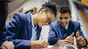 bisnis anak sekolah tuwaga