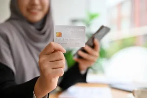 hukum kartu kredit dalam islam tuwaga