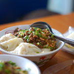 Bingung Memulai Usaha Apa? 10 Tren Usaha yang Sedang Hits di 2025 Bingung Memulai Usaha Apa? 10 Tren Usaha yang Sedang Hits di 2025 - Tuwaga