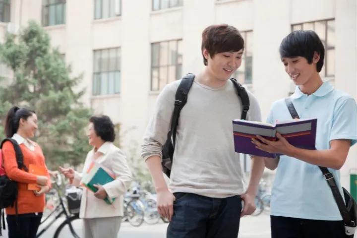 universitas mahasiwa jepang tuwaga