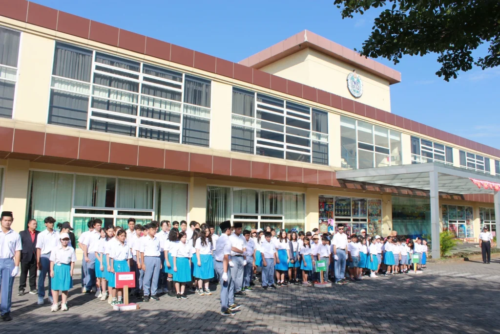 biaya sekolah gandhi memorial Intercontinental school tuwaga