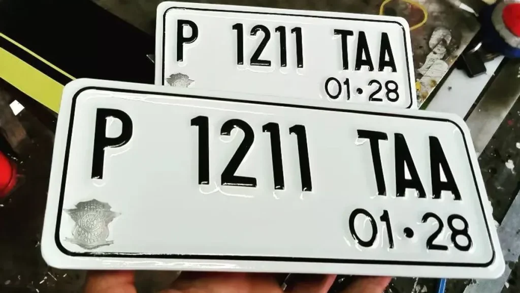 custom plat nomor tuwaga