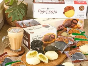 harga bakpia kukus tugu jogja tuwaga