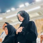 Inara Rusli Kena Skandal Usai Pulang dari Makkah, Yuk Intip Gayanya! Inara Rusli Kena Skandal Usai Pulang dari Makkah, Yuk Intip Gayanya! - Tuwaga