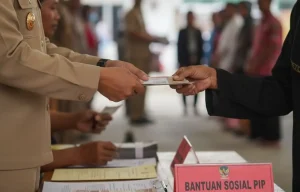 4 Bansos Pemerintah yang Akan Cair 2026 dan Cara Daftarnya! - Tuwaga