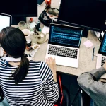 Teknik Komputer dan Jaringan (TKJ) Kerja Apa? Ini Pilihan Karier dan Gajinya! Teknik Komputer dan Jaringan (TKJ) Kerja Apa? Ini Pilihan Karier dan Gajinya! - Tuwaga