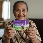 Daftar Kartu Lansia Jakarta Online: Cara Daftar Kartu Transportasi Gratis Tanpa Ribet - Tuwaga