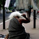 Uban Muncul di Usia Muda? Ini Penyebabnya, Ternyata Bukan Cuma Faktor Genetik Uban Muncul di Usia Muda? Ini Penyebabnya, Ternyata Bukan Cuma Faktor Genetik - Tuwaga