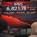 IHSG Kembali Melemah pada Perdagangan Senin, Bertahan di Kisaran 6.500 IHSG Kembali Melemah pada Perdagangan Senin, Bertahan di Kisaran 6.500 - Tuwaga
